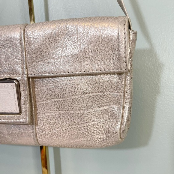 Laudi Vidni Silver Metallic Foldover Leather Sling Mini Shoulder Bag - Picture 4 of 9